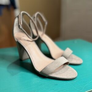 Madden Girl Beella Ankle Strap Faux Leather Chunky Heels Sandal 8 Taupe